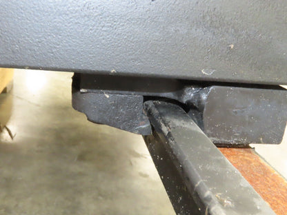 Yale Electric Forklift Mast 3-Stage Class 2 Sideshift 16" Carriage 4-1/2" Mount