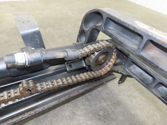 Yale Electric Forklift Mast 3-Stage Class 2 Sideshift 16" Carriage 4-1/2" Mount