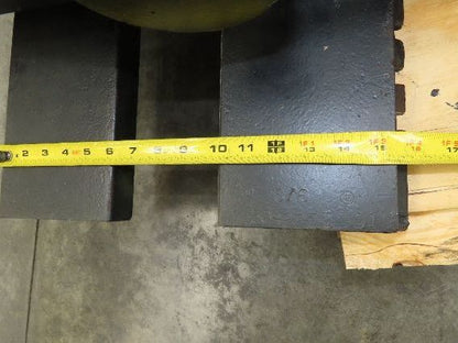 Yale Electric Forklift Mast 3-Stage Class 2 16" x 39" Carriage 5" Mount
