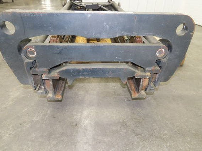 Yale Electric Forklift Mast 3-Stage Class 2 16" x 39" Carriage 5" Mount