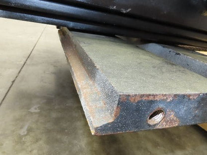 Yale Electric Forklift Mast 3-Stage Class 2 16" x 39" Carriage 5" Mount