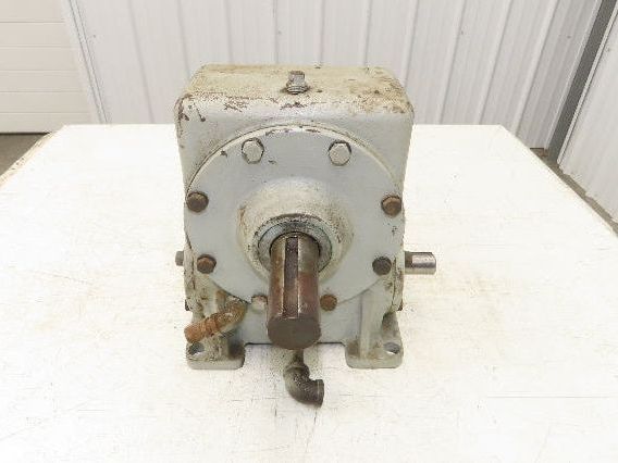 Worm Gearbox Horizontal Drive Dual Output 15:1 Reducer 1" Solid Input Shaft
