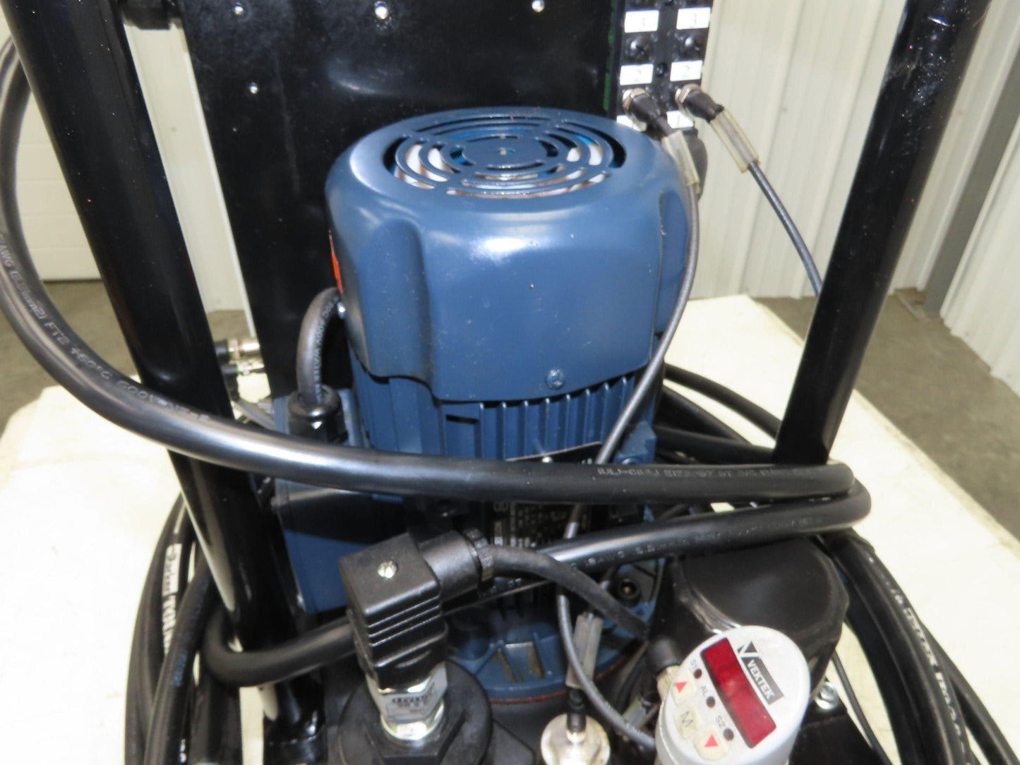 Vektek Advanced Hydraulic Workholding Pump Power Unit 2-Stage 5Gal 5000psi 120V