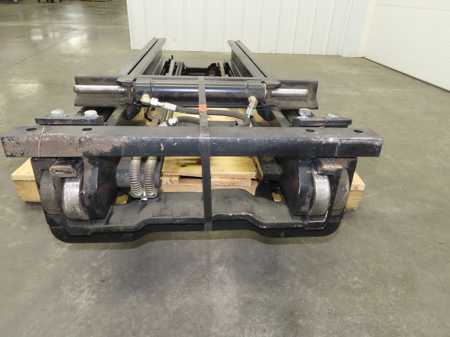 Yale Duplex Forklift Mast 2-Stage Class 2 For 16" Carriage Not Complete