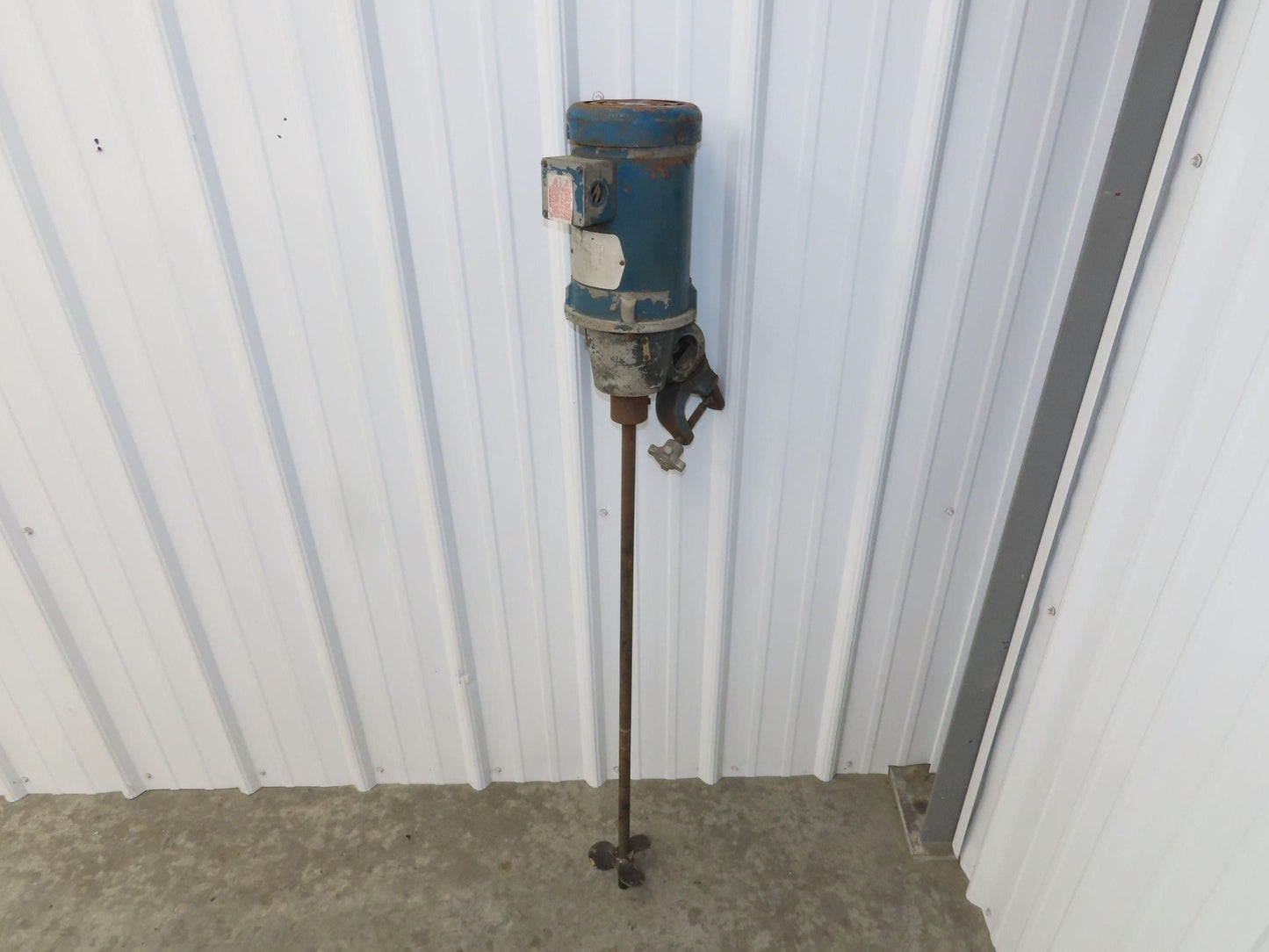 Lightnin Electric Mixer Clamp-On Agitator Drive 1/2Hp 230/460V 37"x5" Impeller