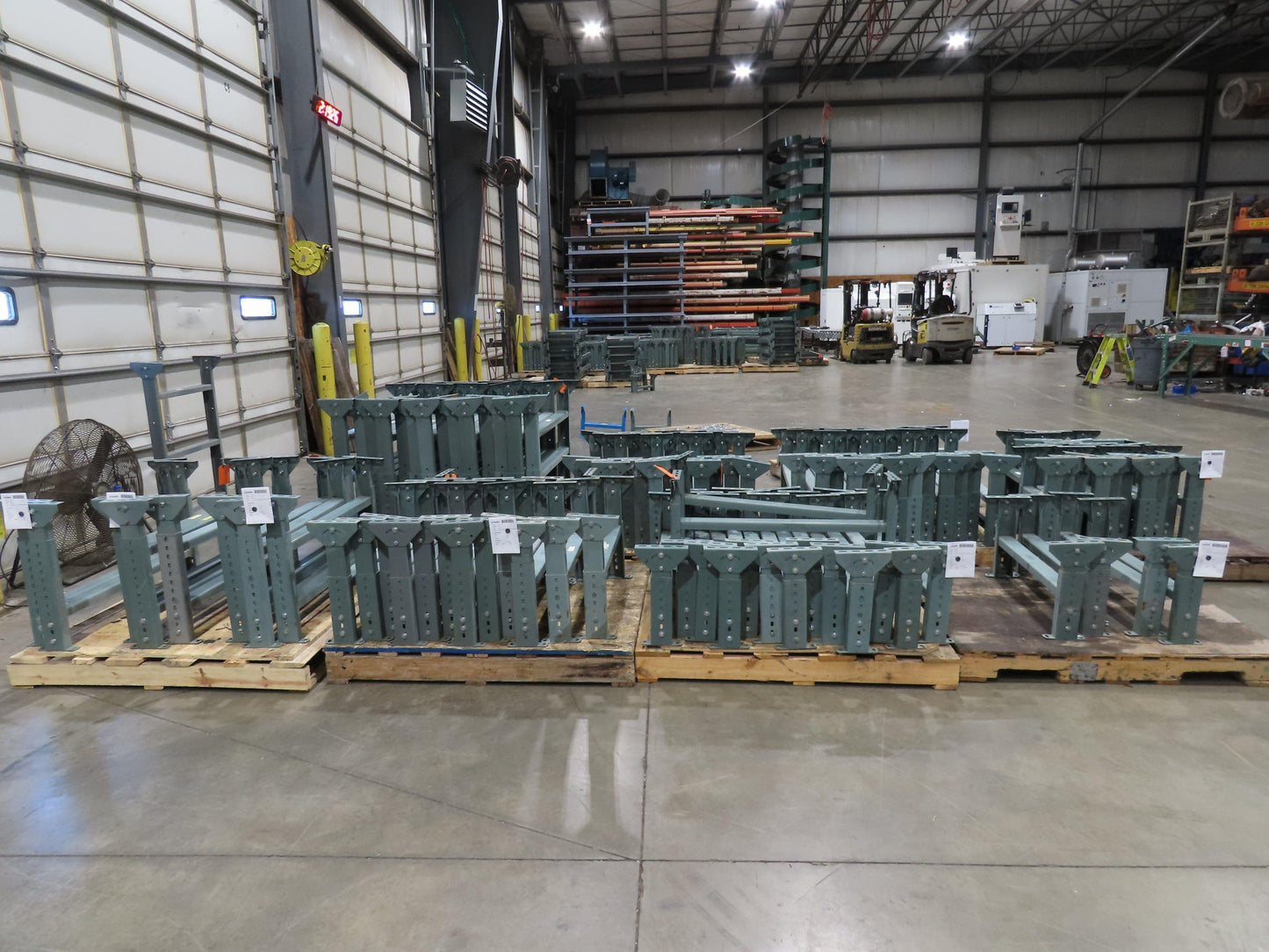 Hytrol MS-7 36"W Conveyor Leg Stationary Floor Support 33-5/8" to 45-5/8"H