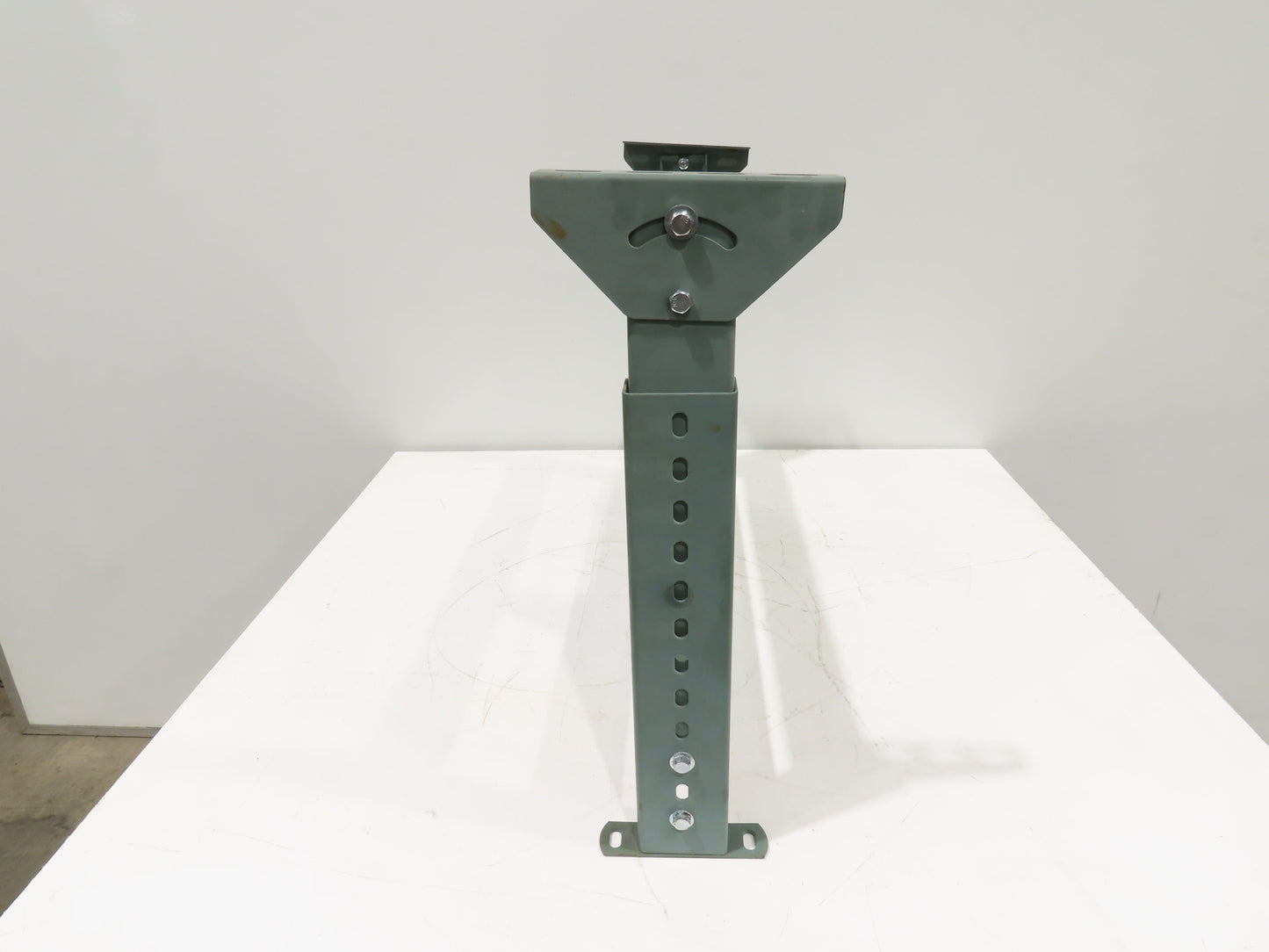 Hytrol MS-6 34"W Conveyor Leg Stationary Floor Support 23-5/8" to 35-5/8"H