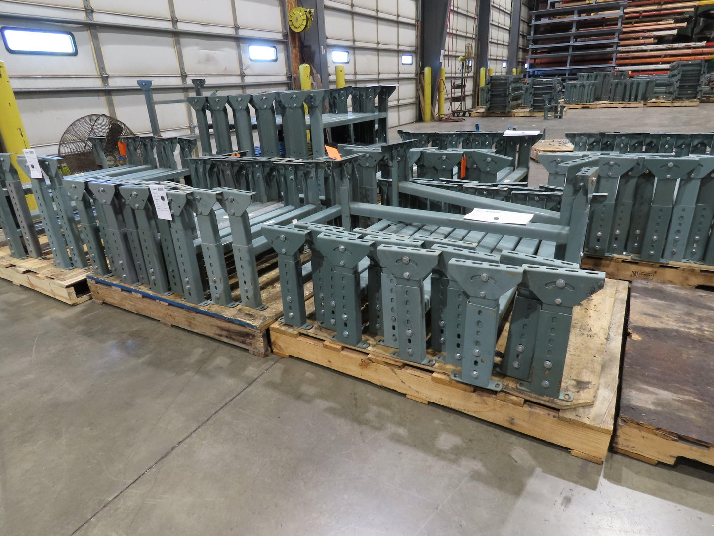 Hytrol MS-4 36"W Conveyor Leg Stationary Floor Support 15-5/8" to 21-5/8"H