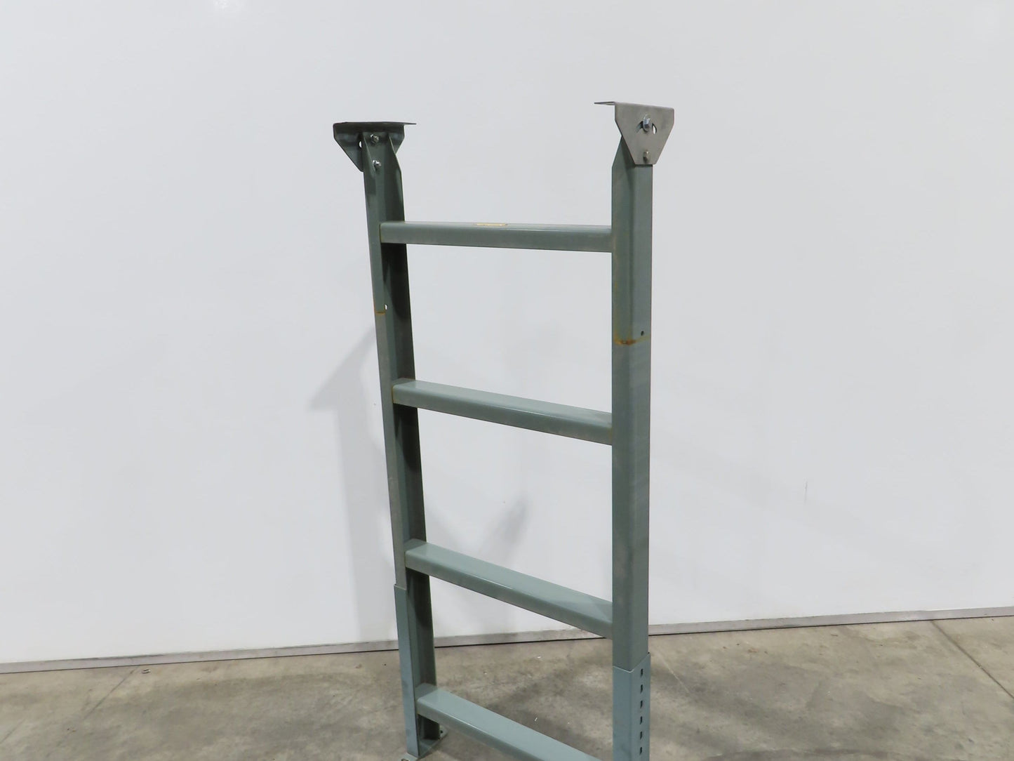 Hytrol MS-9 24"W Conveyor Leg Stationary Floor Support 57-5/8" to 69-5/8"H