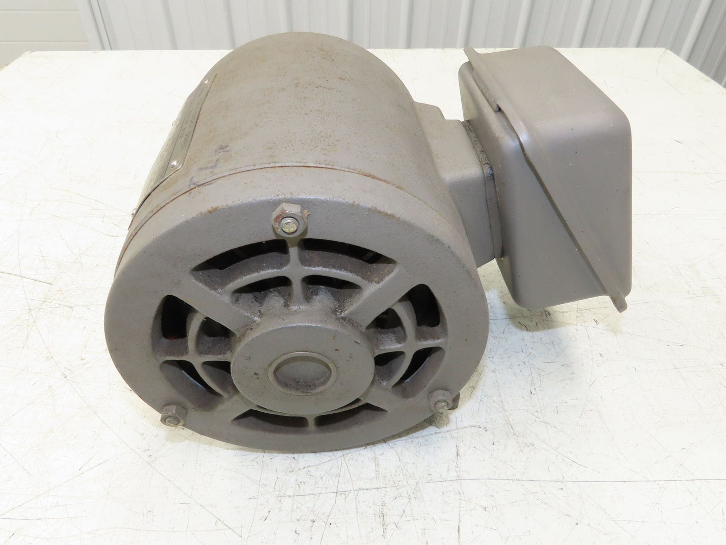 Toshiba B0014DGF2A4 AC Motor 1Hp 1740rpm 230/460V 3ph 143T DBK1