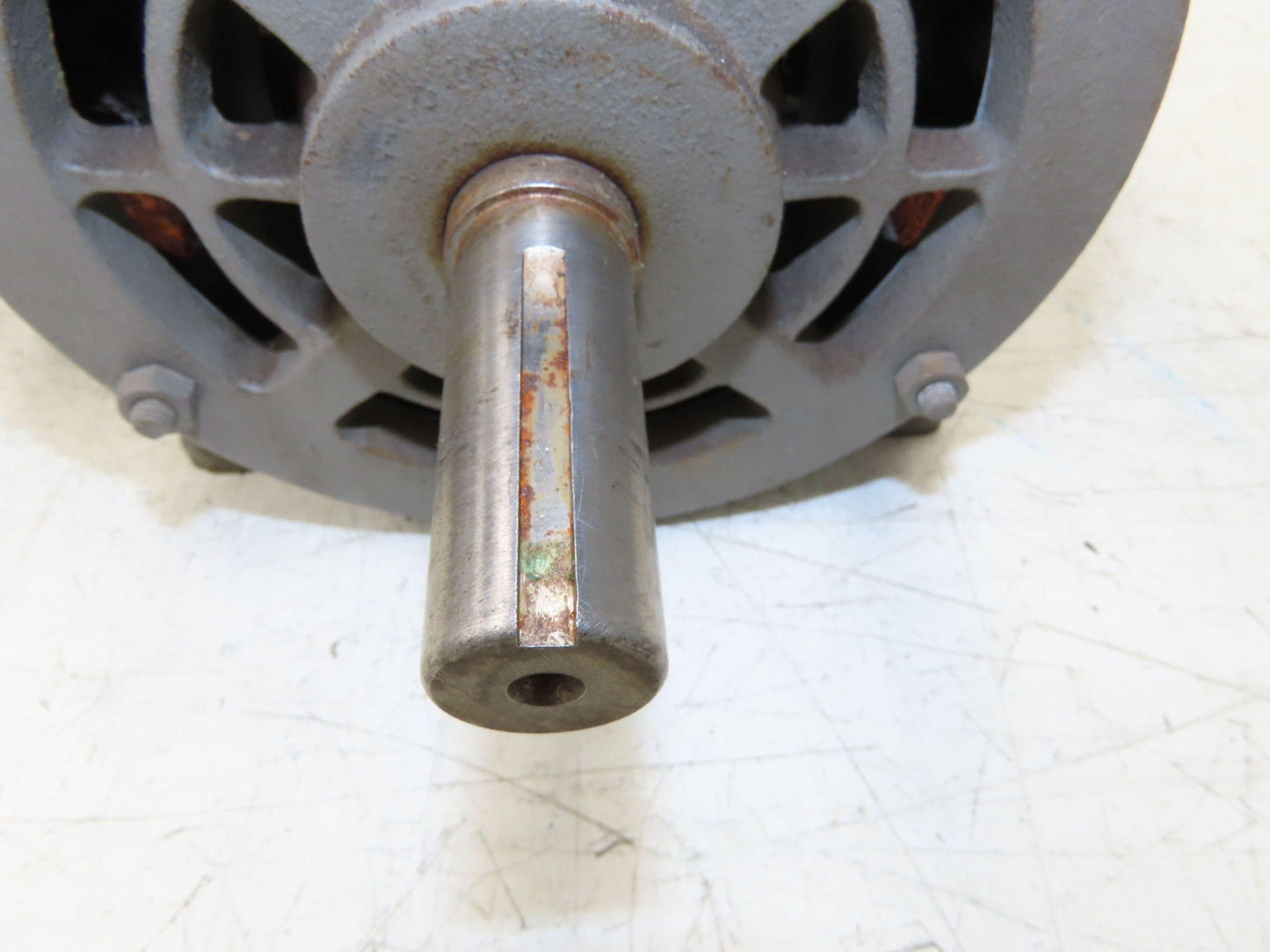 Toshiba B0014DGF2A4 AC Motor 1Hp 1740rpm 230/460V 3ph 143T DBK1