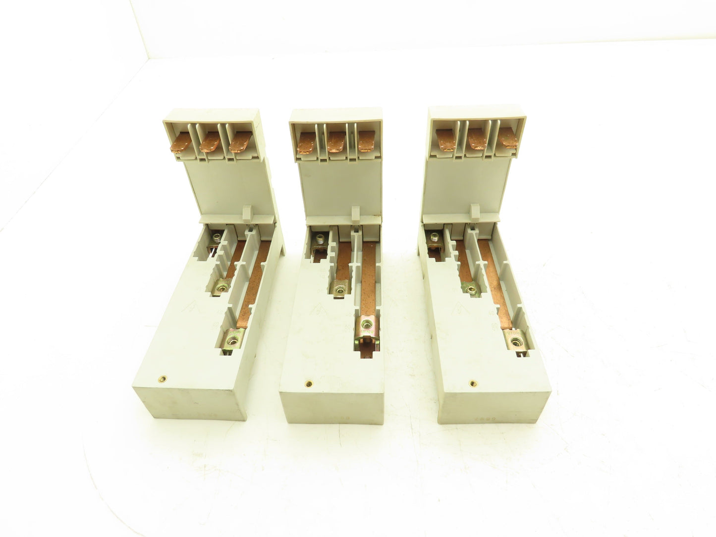 Siemens 8US1 111-4SM00 Busbar Adapters 460v Lot of 3