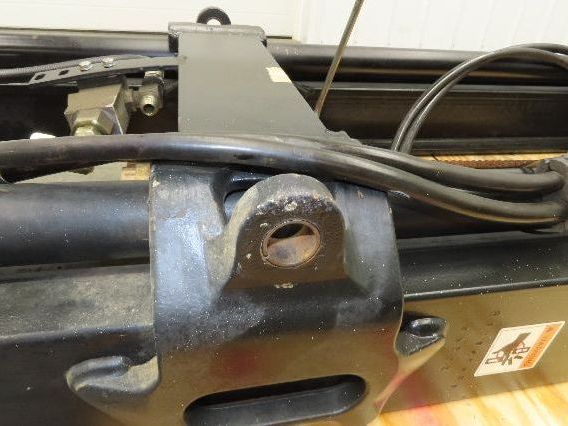 Yale 3292 Duplex Forklift Mast 2-Stage Class 2  No Carriage Missing