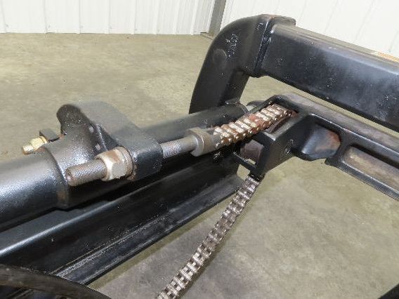 Yale 3292 Duplex Forklift Mast 2-Stage Class 2  No Carriage Missing