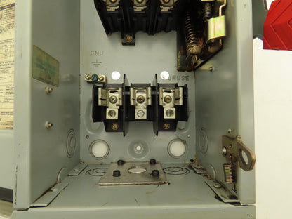 Siemens HFC361R Safety Disconnect Switch 30A Fusible 600V 3ph Up to 7-1/2Hp