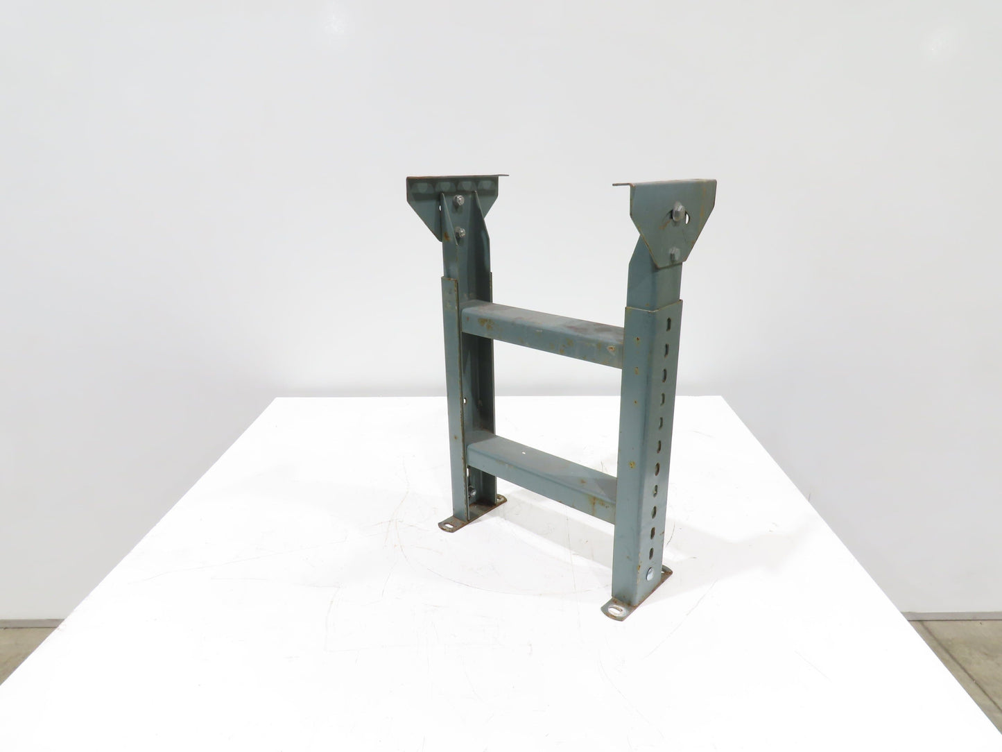 Hytrol LS-6 15"W Conveyor Leg Stationary Floor Support 24" to 36"H