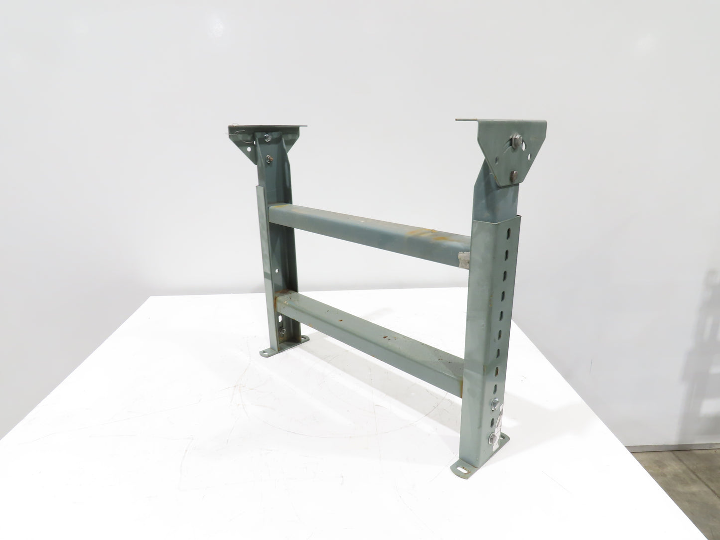 Hytrol MS-6 26"W Conveyor Leg Stationary Floor Support 23-5/8" to 35-5/8"H