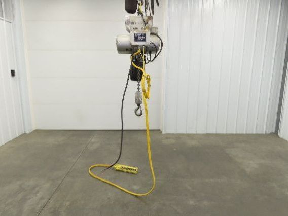 CM Lodestar R 2 Ton Electric Chain Hoist 8 Fpm 14' Lift 635 Power Trolley 3PH