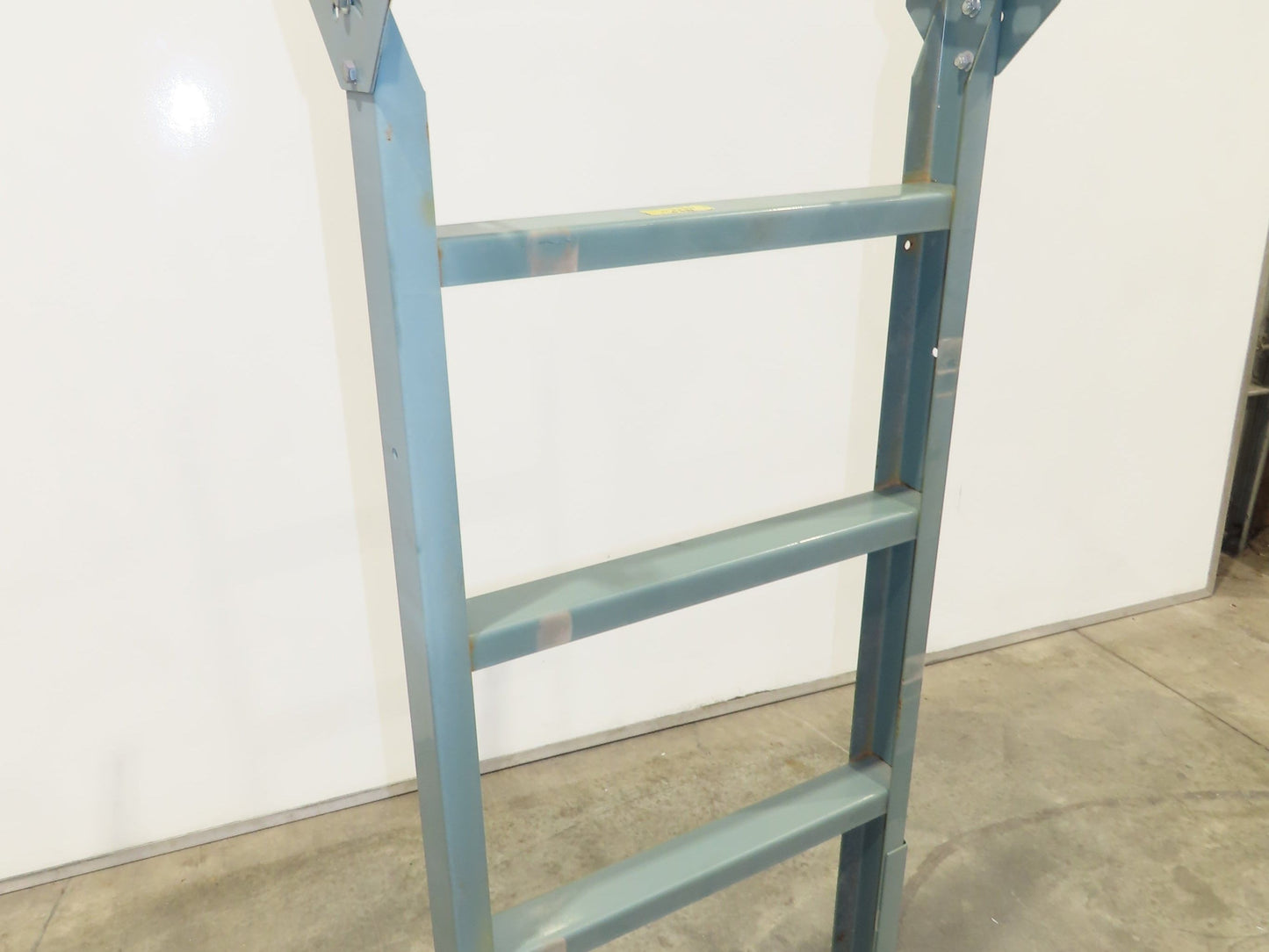 Hytrol MS-9 24"W Conveyor Leg Stationary Floor Support 57-5/8" to 69-5/8"H