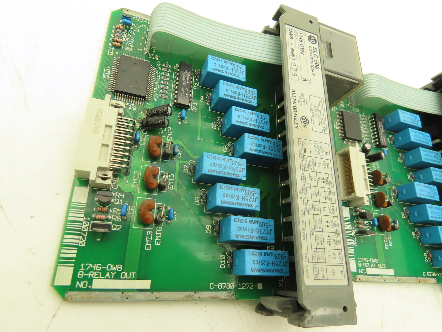 Allen Bradley 1746-OW8 Output Module Ser A Lot of 2 *No Door