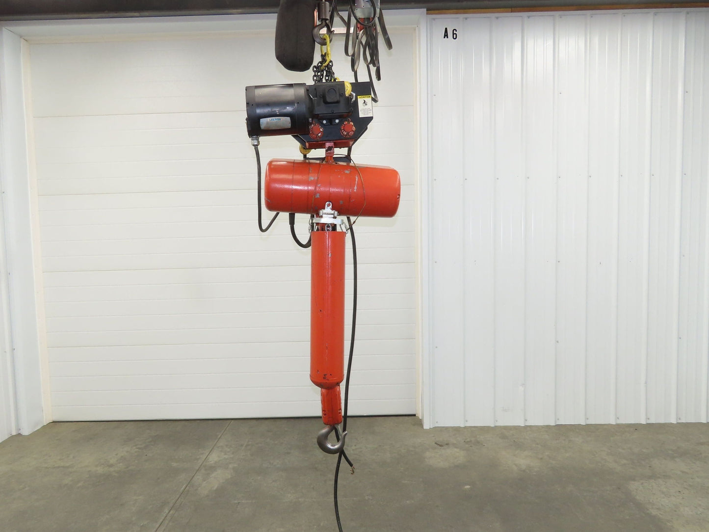 CM Lodestar RRT2 3 ton Electric Chain Hoist 11/3.3 FPM 12' L 635 Power Trolley