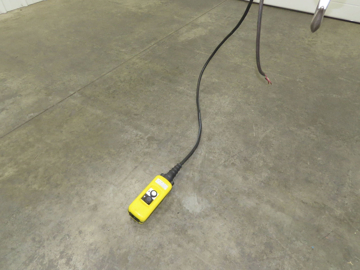 CM Lodestar RT2 3 Ton Electric Chain Hoist 5/1.75 FPM 2 Speed 12' Lift Tolley