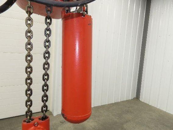 CM Lodestar R2 2 Ton Electric Chain Hoist 2Speed 9'Lift 635 Motor Driven Trolley