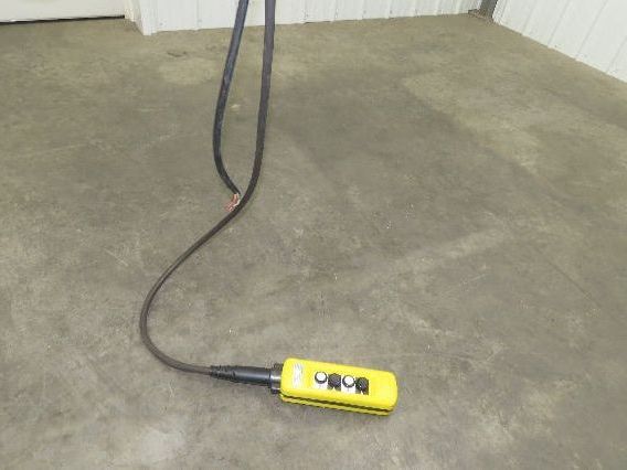 CM Lodestar R2 2 Ton Electric Chain Hoist 2Speed 9'Lift 635 Motor Driven Trolley