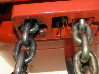 CM Lodestar R2 2 Ton Electric Chain Hoist 2Speed 9'Lift 635 Motor Driven Trolley