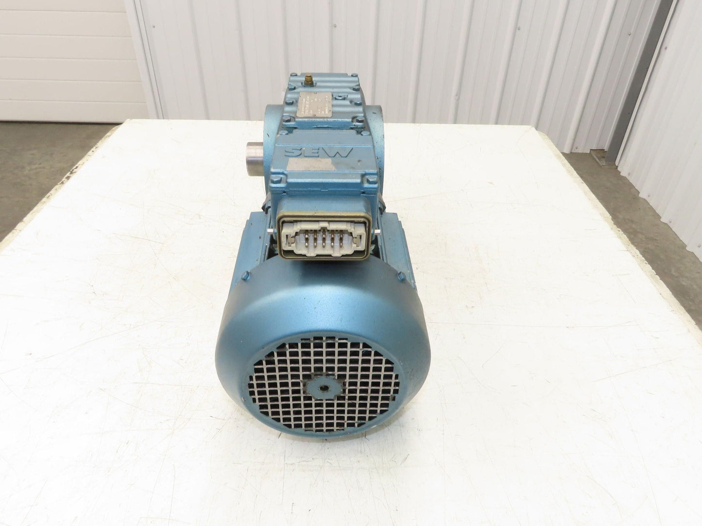 Sew Eurodrive SH67DT90S4ASE1-6TM480 Gearmotor 46.4 Reducer 38rpm 1.5Hp 266/460V