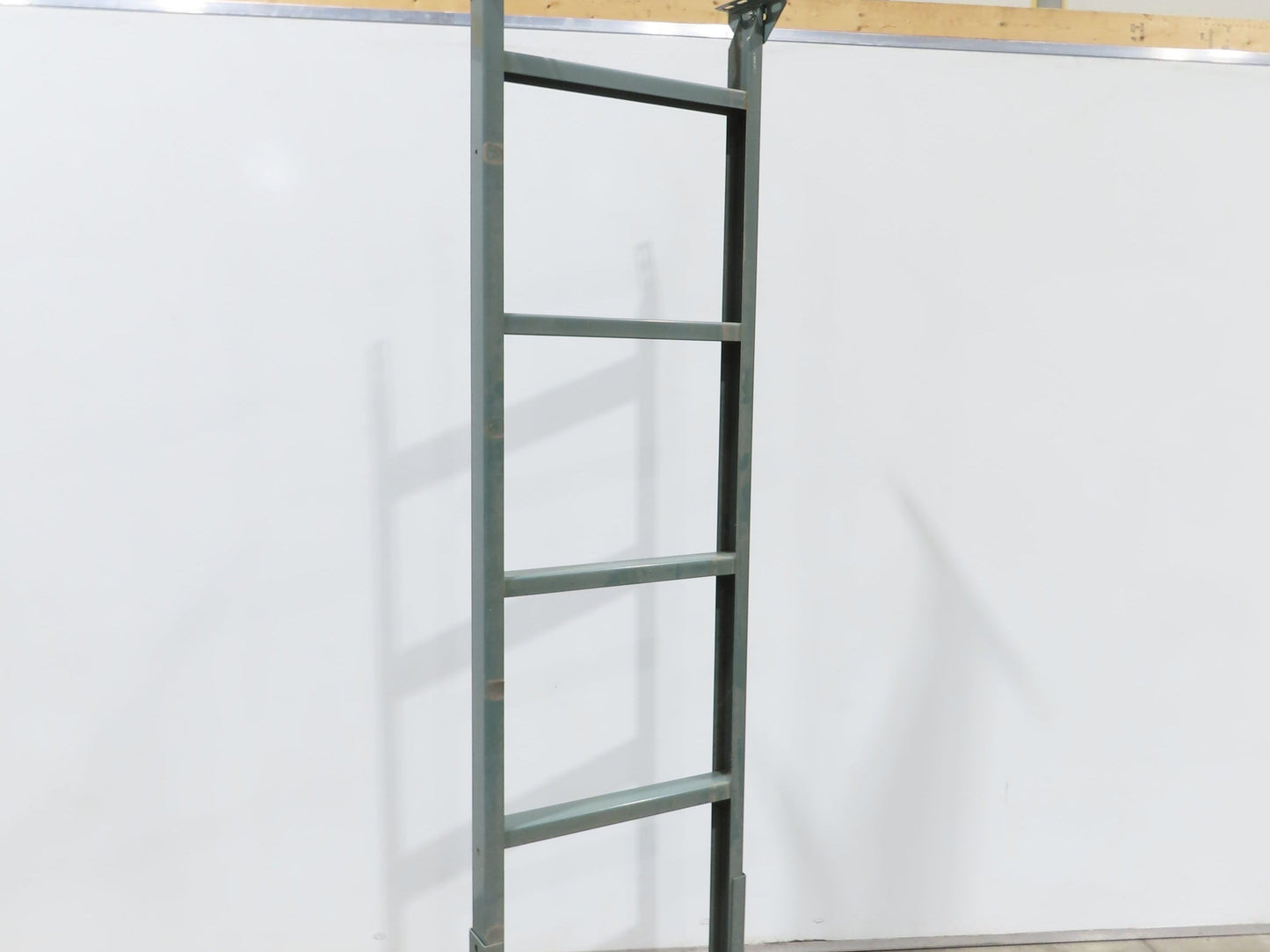 Hytrol MS-12 24"W Conveyor Leg Stationary Floor Support 91-5/8" to 103-5/8"H