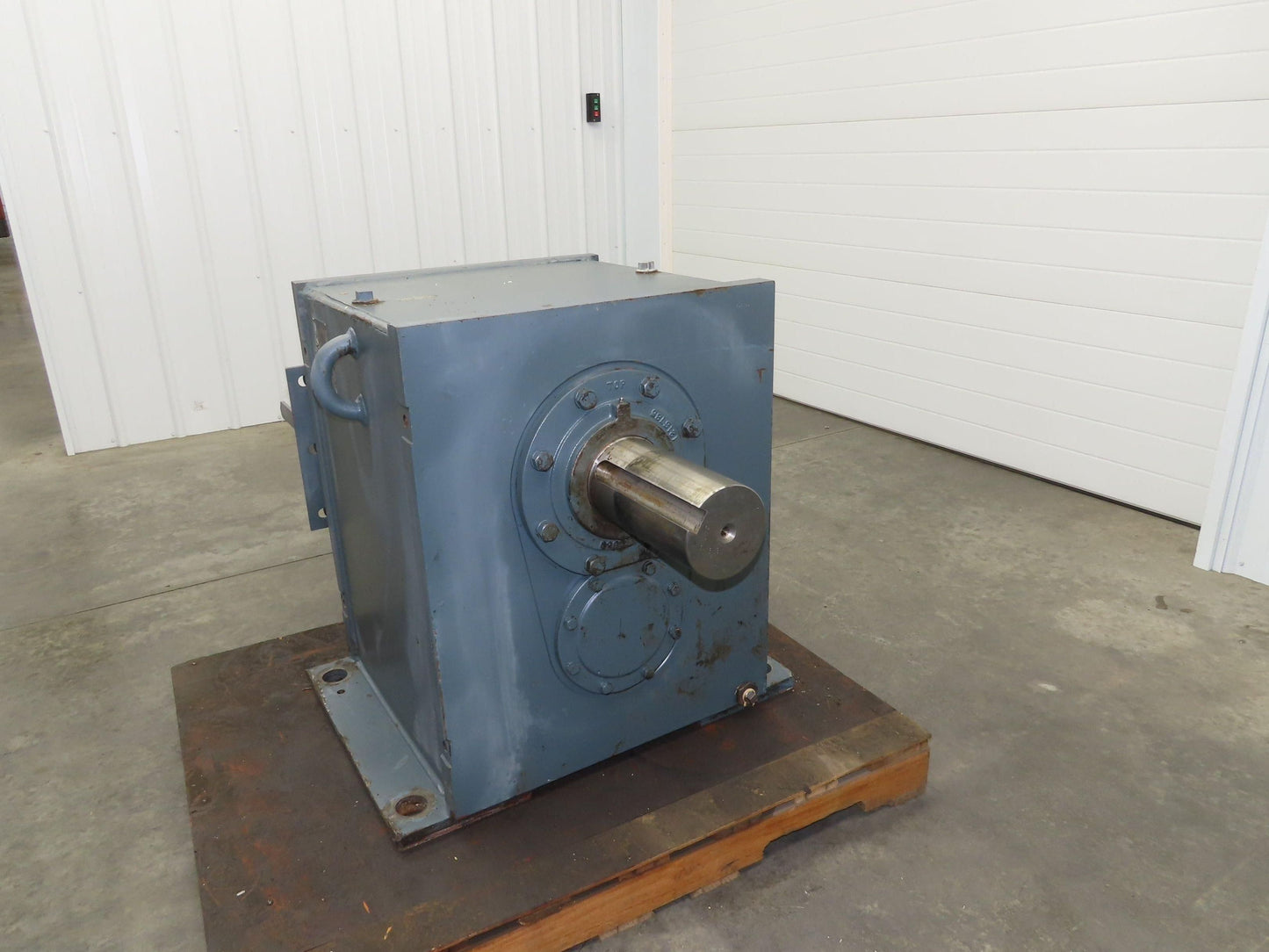 Falk 201-1120FZ4A Inline Gearbox Gear Drive 355.3 Reducer 5 RPM Output