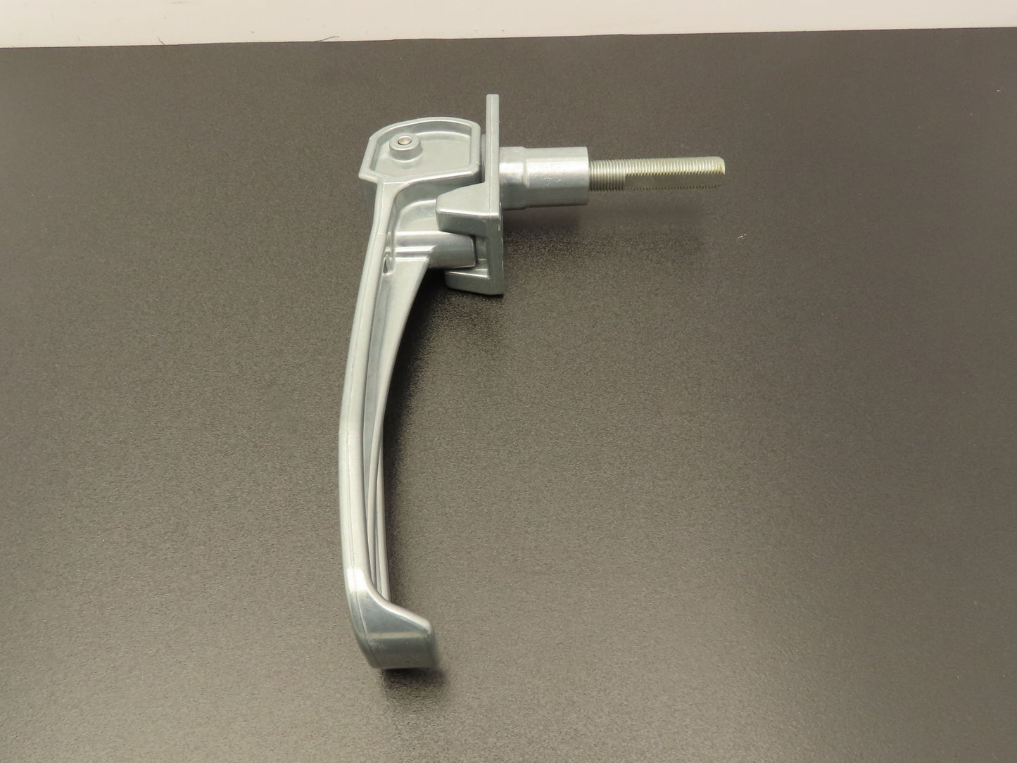 Southco 62-99-1067 Lift & Turn Locking RV Marine Latch 8" Handle