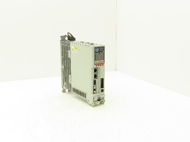 Allen Bradley 2198-H003-ERS Kinetix 5500 AC Servo Drive 190-528vAC 1/3-Ph 2.5A
