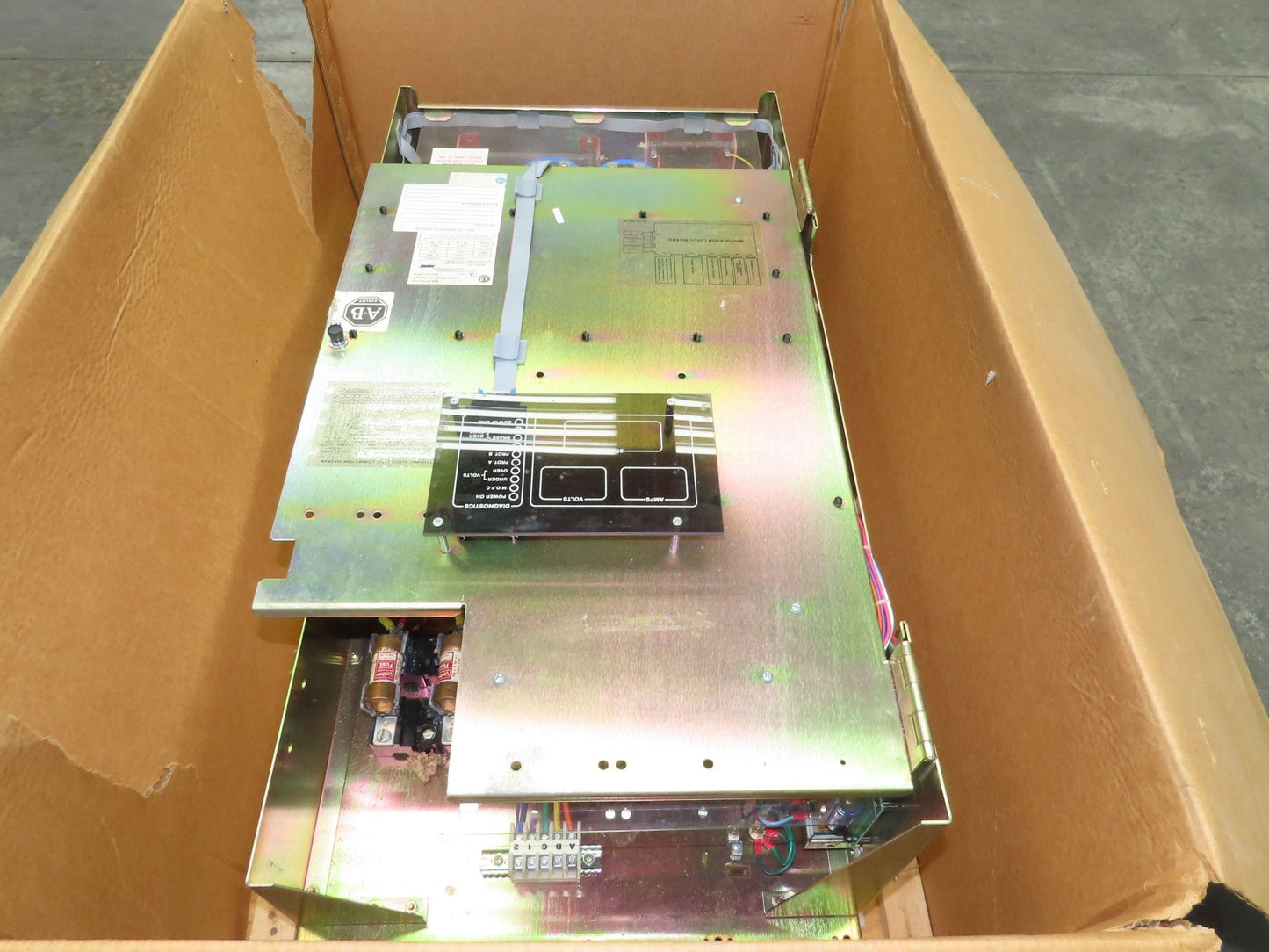 Allen Bradley 1334-ROB VFD Adjustable Frequency Drive 25Hp 460V 35A 3 Phase