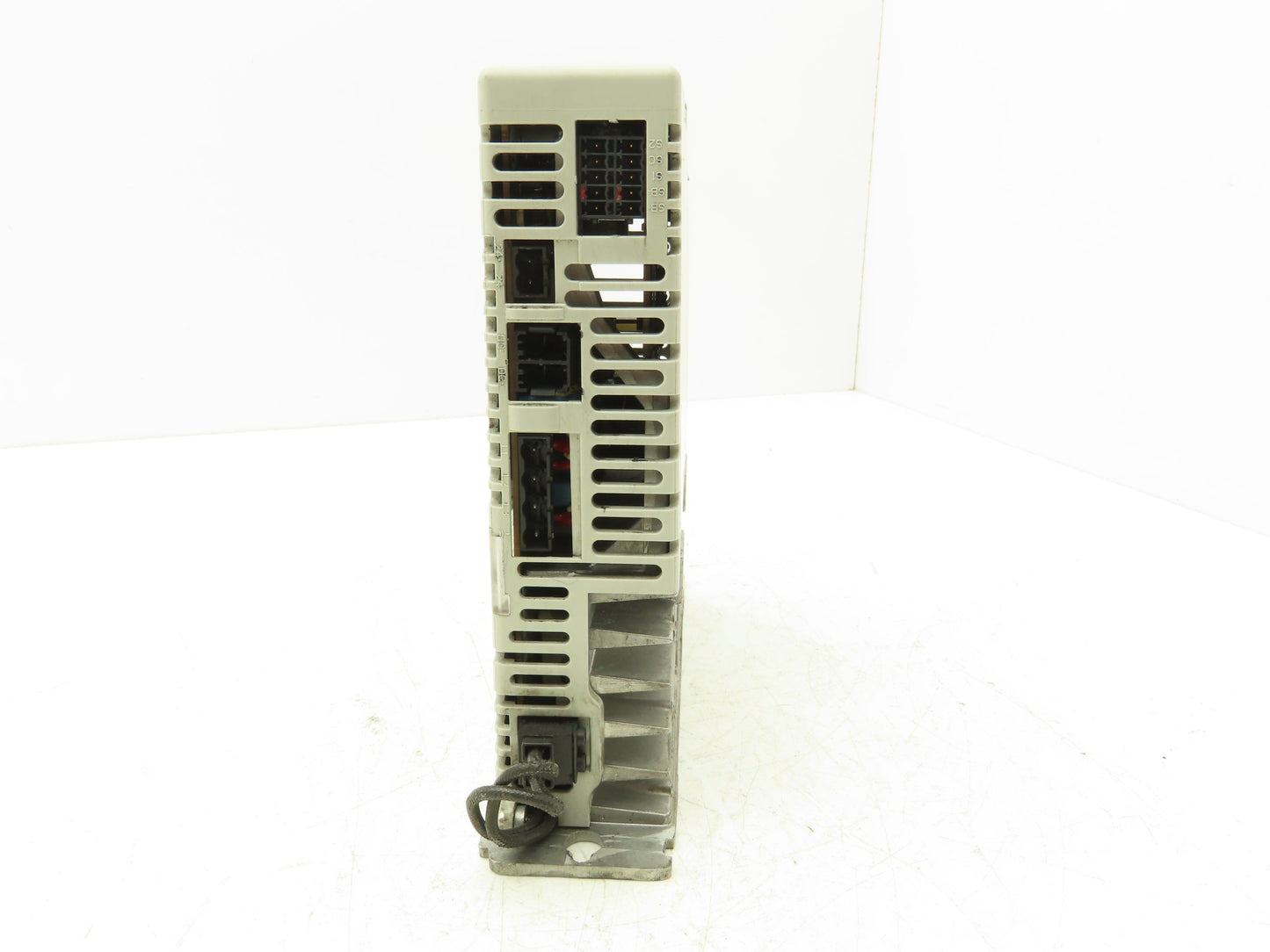 Allen Bradley 2198-H003-ERS Kinetix 5500 AC Servo Drive 190-528vAC 1/3-Ph 2.5A