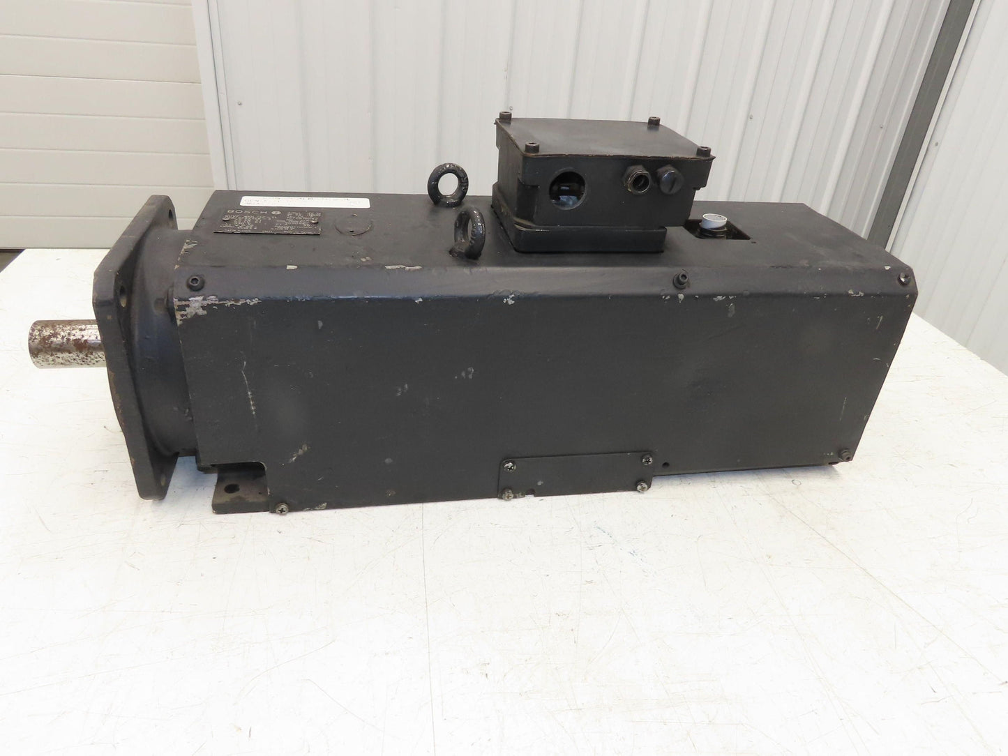Siemens QUVF 100L/4C-11 Servo Motor 7.5kw 9000rpm 400V 3Ph Encoder