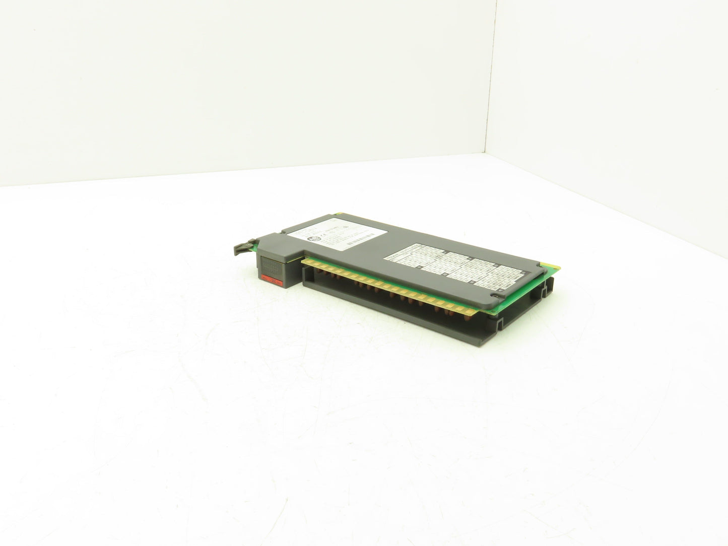 Allen Bradley 1771-IAN AC Input Module 85-138vAC Ser A Rev C02