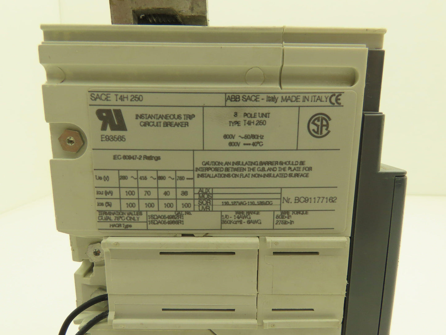 ABB T4H 250 SACE Tmax Circuit Breaker 3 Pole 600V 250A Shunt Trip