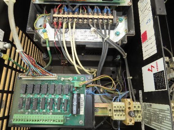 Reliance 2GU41007 AC V-S Drive GP-2000 VFD 10.7KVA 7.5Hp 460V 3Ph 100A Breaker