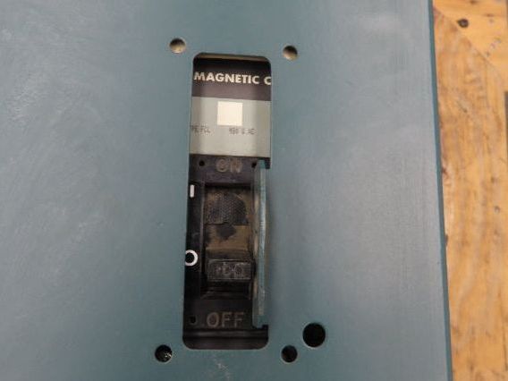 Reliance 2GU41007 AC V-S Drive GP-2000 VFD 10.7KVA 7.5Hp 460V 3Ph 100A Breaker