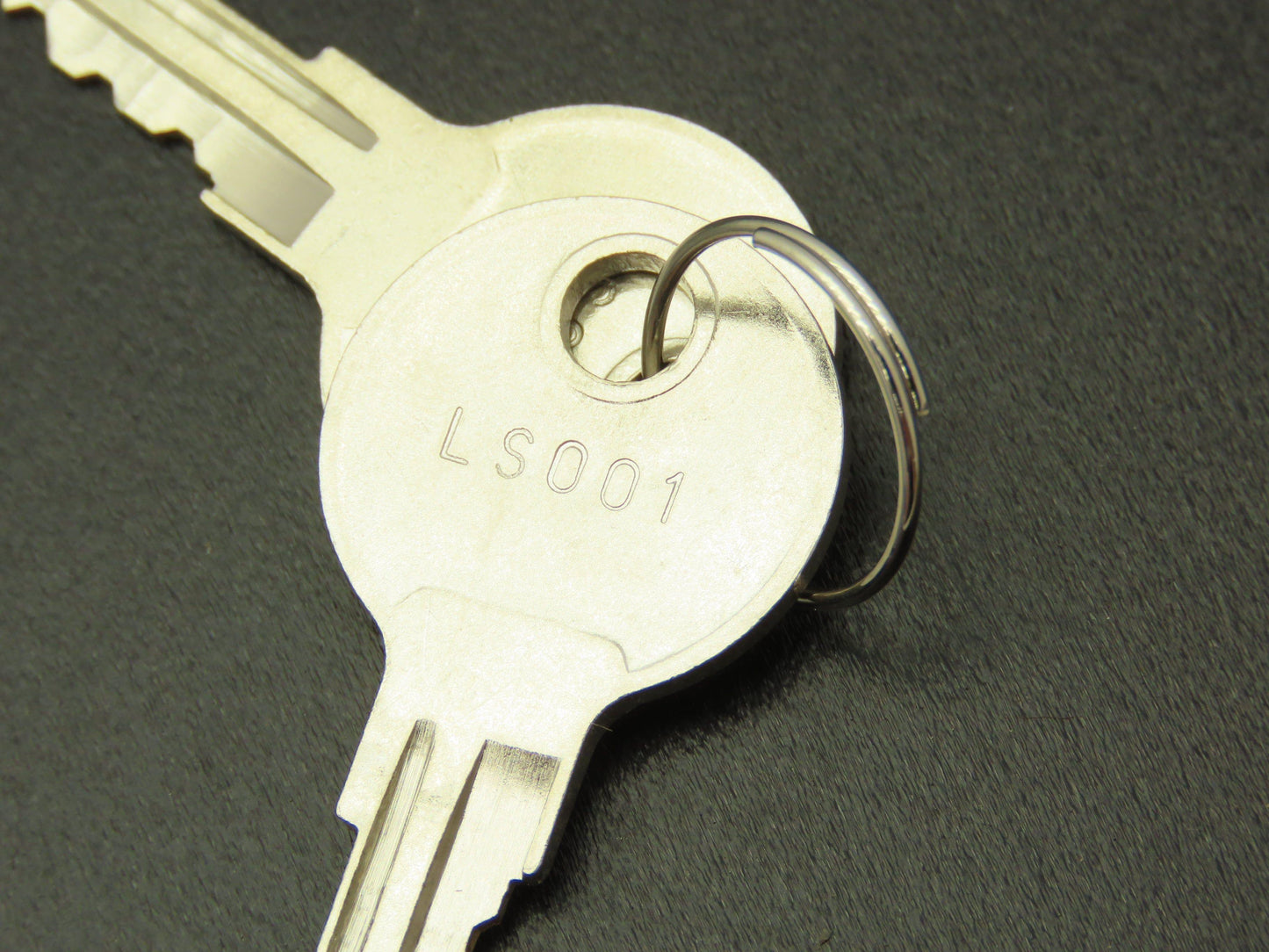 Southco 62-99-1067 Lift & Turn Locking RV Marine Latch 8" Handle