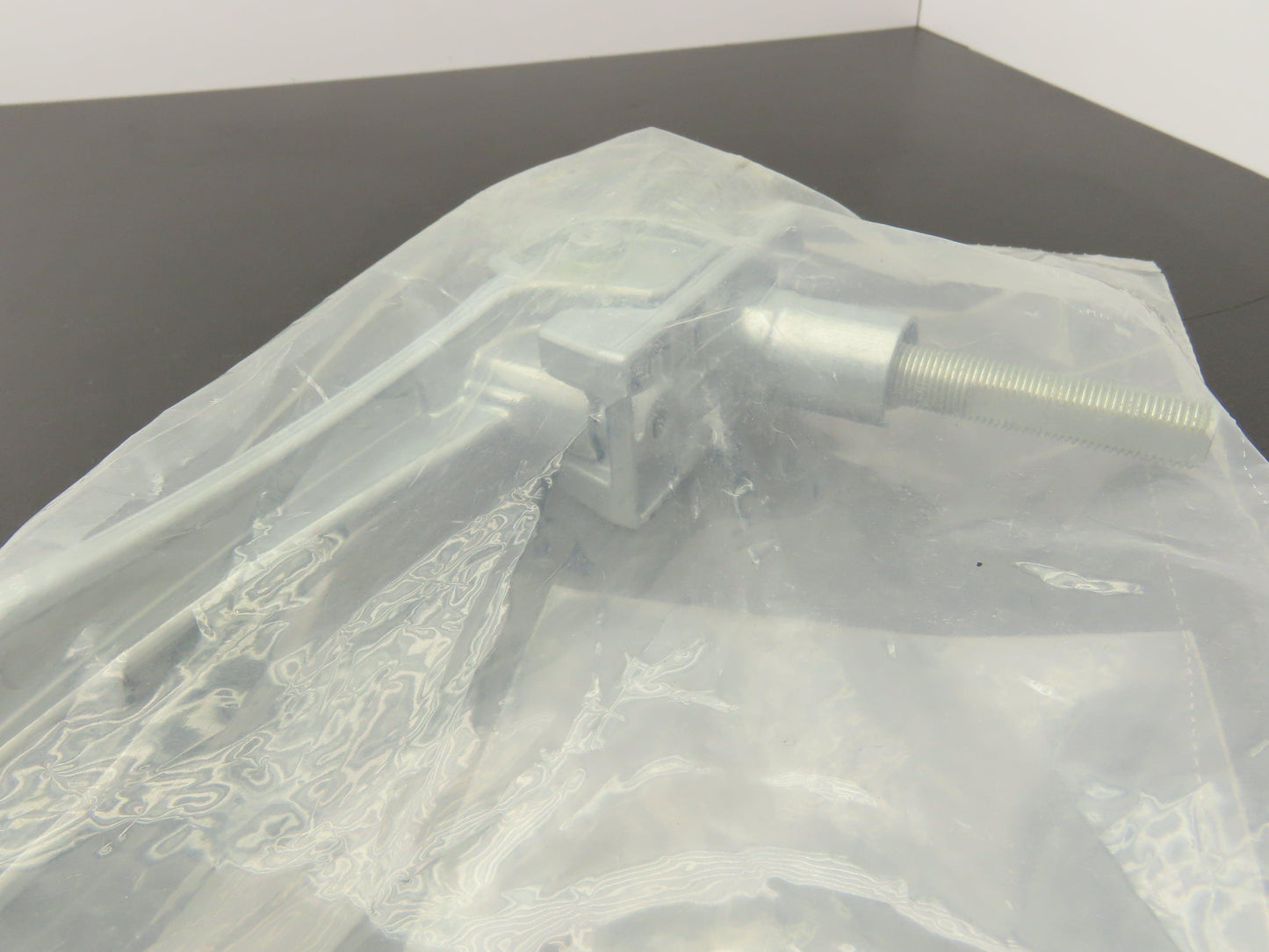 Southco 62-99-1067 Lift & Turn Locking RV Marine Latch 8" Handle