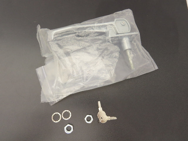 Southco 62-99-1067 Lift & Turn Locking RV Marine Latch 8" Handle