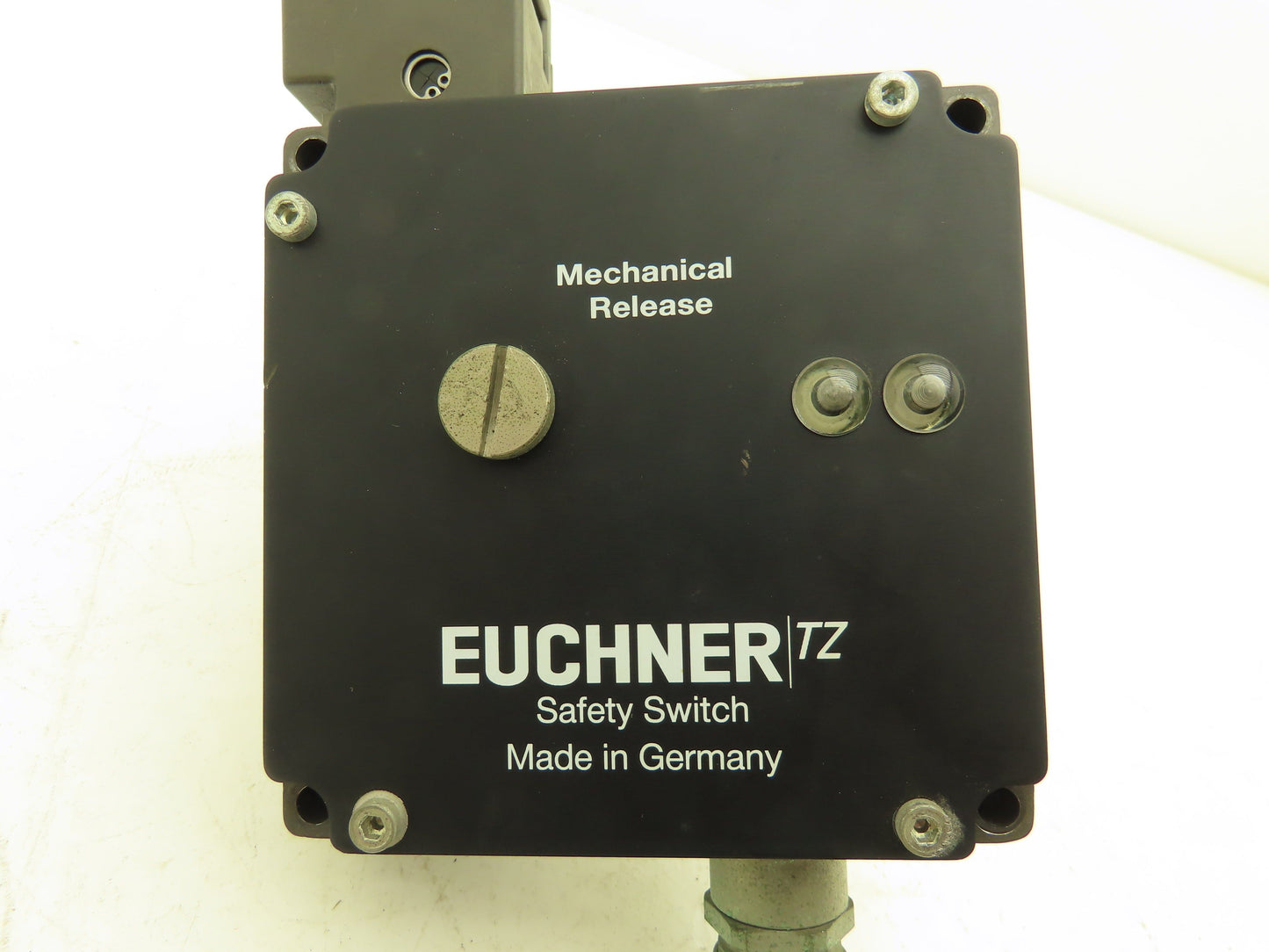 Euchner T21LE024MVAB-C1828 Safety/Guard/Emergency Stop Switch