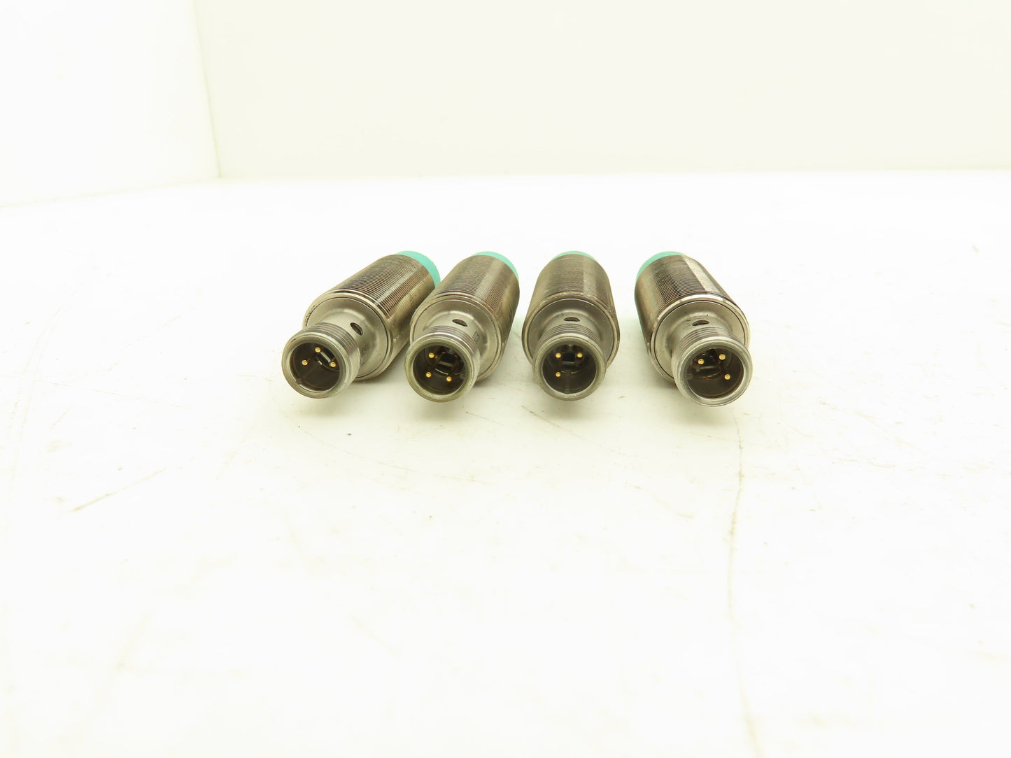 Pepperl+Fuchs Inductive Proximity Sensor 10-30VDC 200mA NO Lot of 4