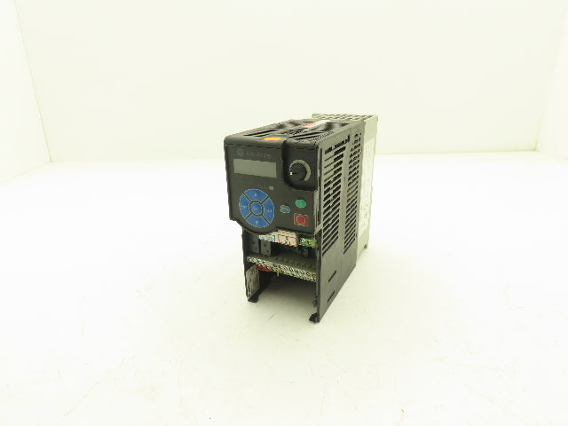 Allen Bradley 25B-D2P3N114 PowerFlex 525 VFD 500Hz 1Hp 460v 2.3A F/W 5.001 *PICS
