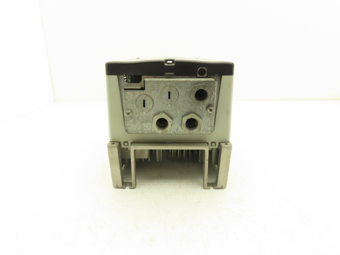 Allen Bradley 20AD3P4A3NYNAENN PowerFlex 70 VFD AC Drive 1.5kW 2Hp 460v 3.4A