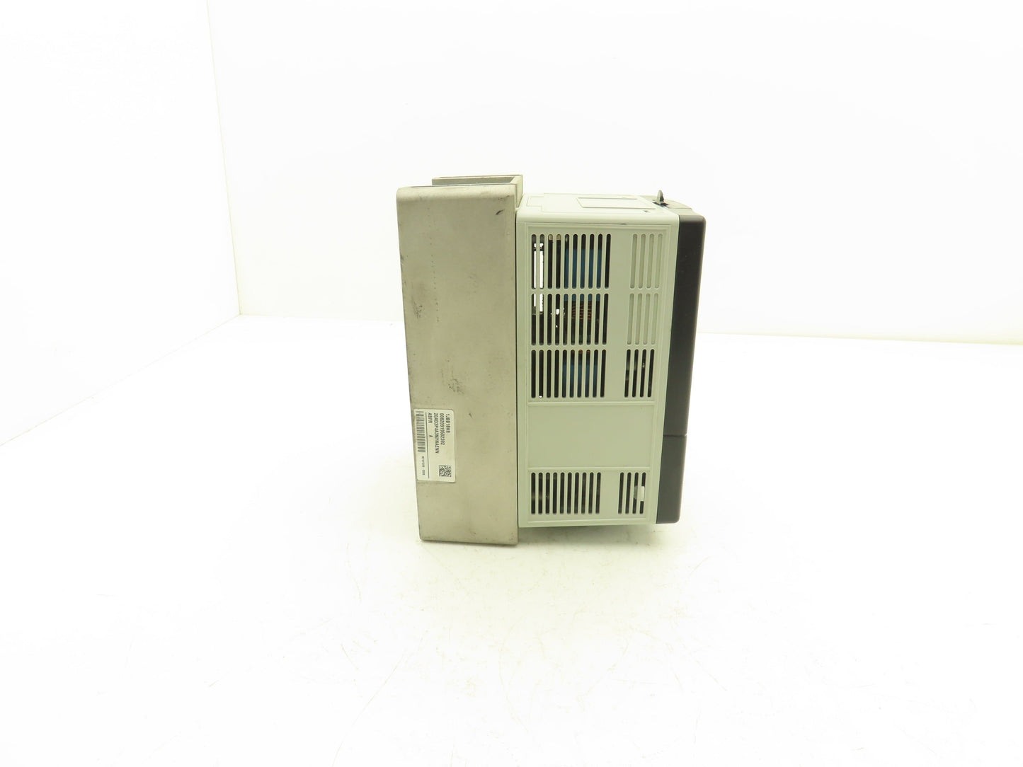 Allen Bradley 20AD3P4A3NYNAENN PowerFlex 70 VFD AC Drive 1.5kW 2Hp 460v 3.4A