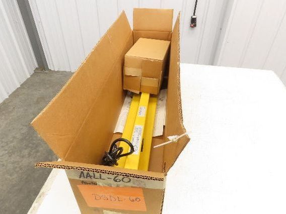 Mars DSDL-60 Tri-Lite Dock Loading Light 60" Reach